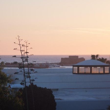 Mare Monte Seaview Boutique Apartment Paphos Buitenkant foto