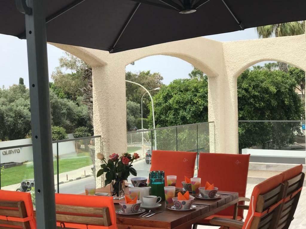 Mare Monte Seaview Boutique Apartment Paphos Buitenkant foto