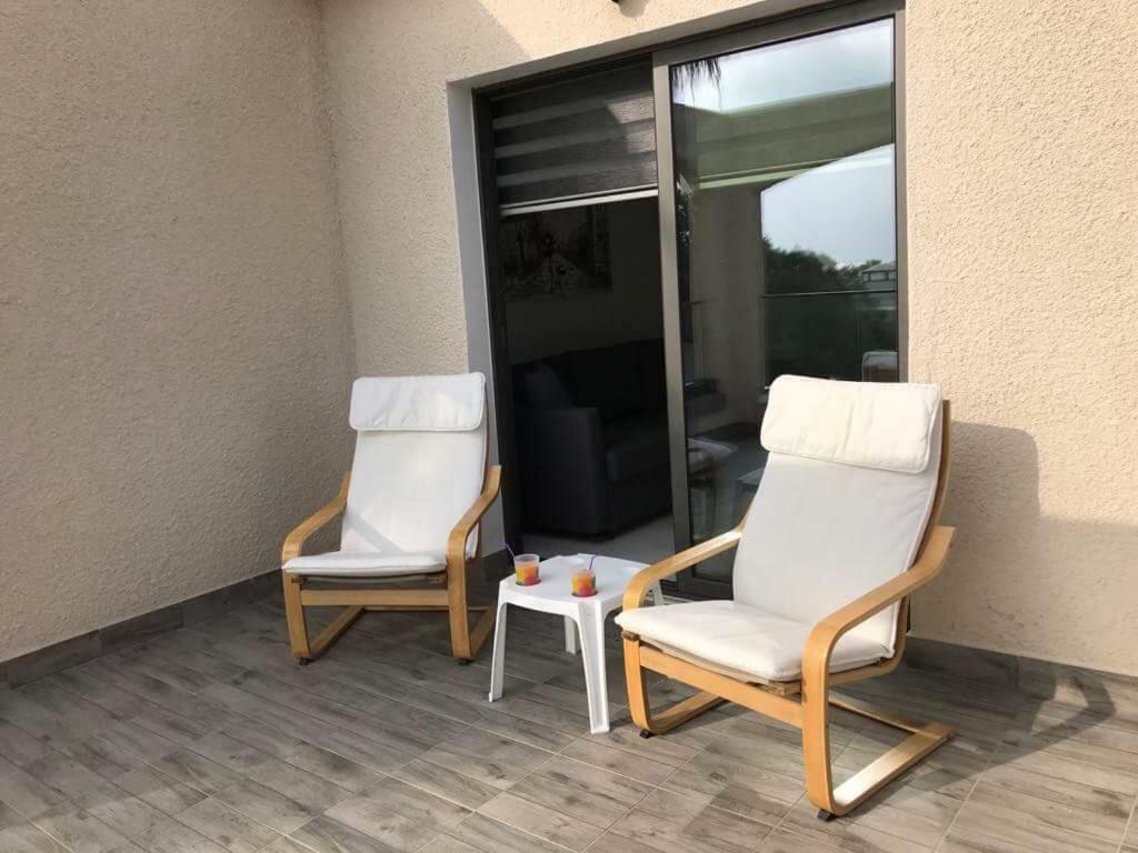 Mare Monte Seaview Boutique Apartment Paphos Buitenkant foto